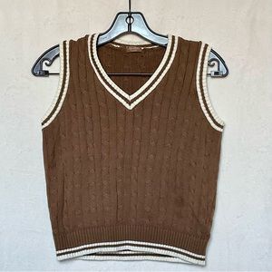 ☆ Brown Brandy Melville Melina Knit Sweater Vest Perfect Condition ☆
